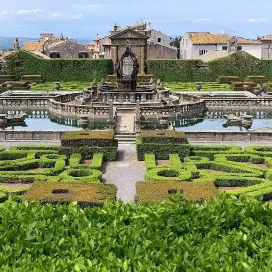 Le fontane e le terrazze digradanti del giardino di Villa Lante a Bagnaia